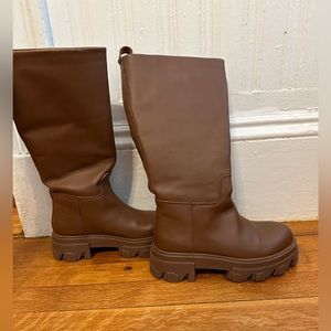 Brown / Tan calf length booths from Steve Madden!